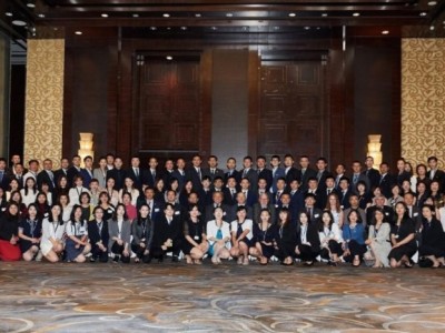 中國人民大學(xué)與加拿大女王大學(xué)金融碩士招生簡(jiǎn)章
